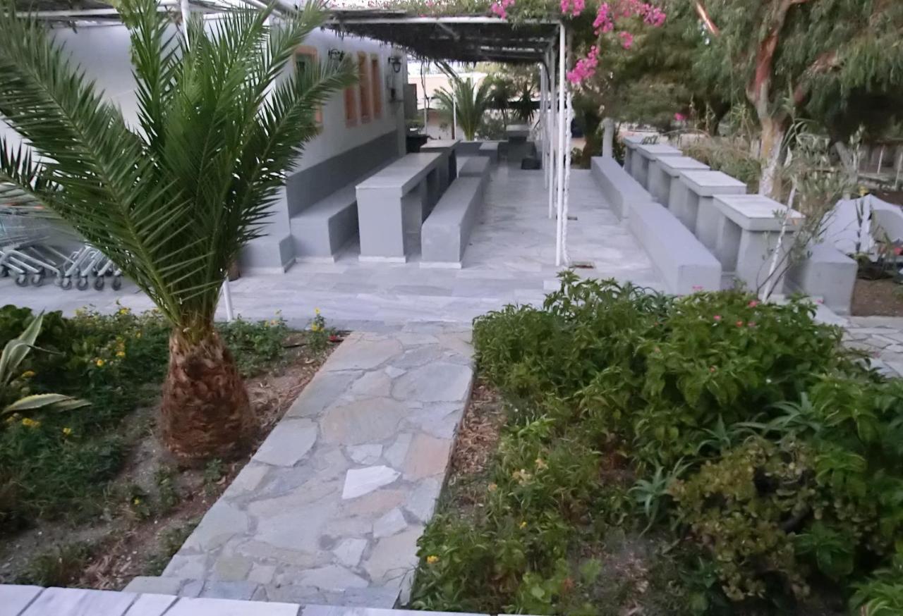 Santorini Camping & Hostel Fira  Exteriér fotografie